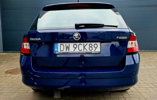 Skoda Fabia cena 33900 przebieg: 123600, rok produkcji 2018 z Szlichtyngowa małe 92